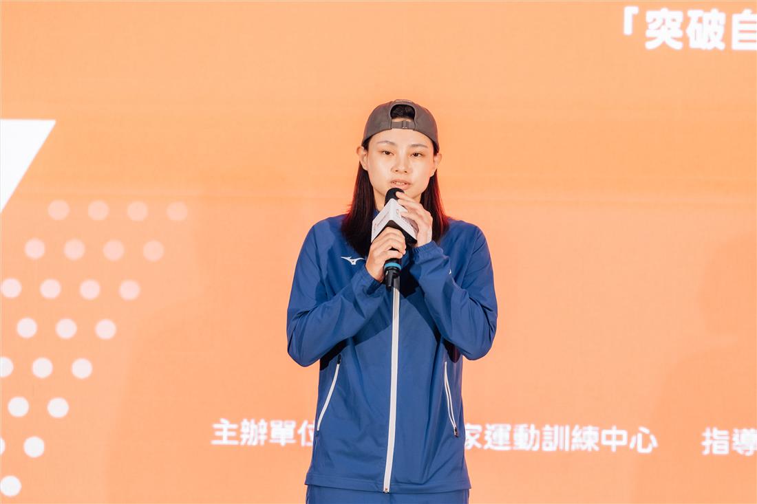 綜合格鬥選手林郁芬很高興能重返亞運